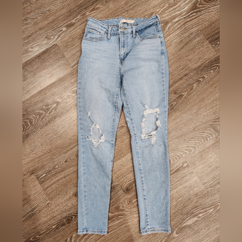 Levi's Women's Light Blue Ripped Skinny Jeans Size 26 - Picture 2 of 10